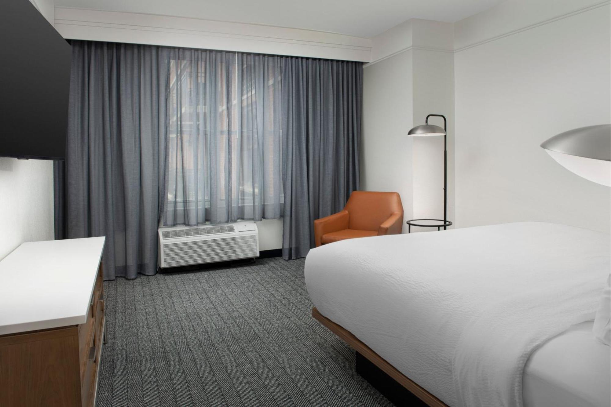 คอร์ทยาร์ด ซาวานนาห์ ดาวน์ทาวน์/ฮิสทอริก ดิสทริก Hotel ภายนอก รูปภาพ
