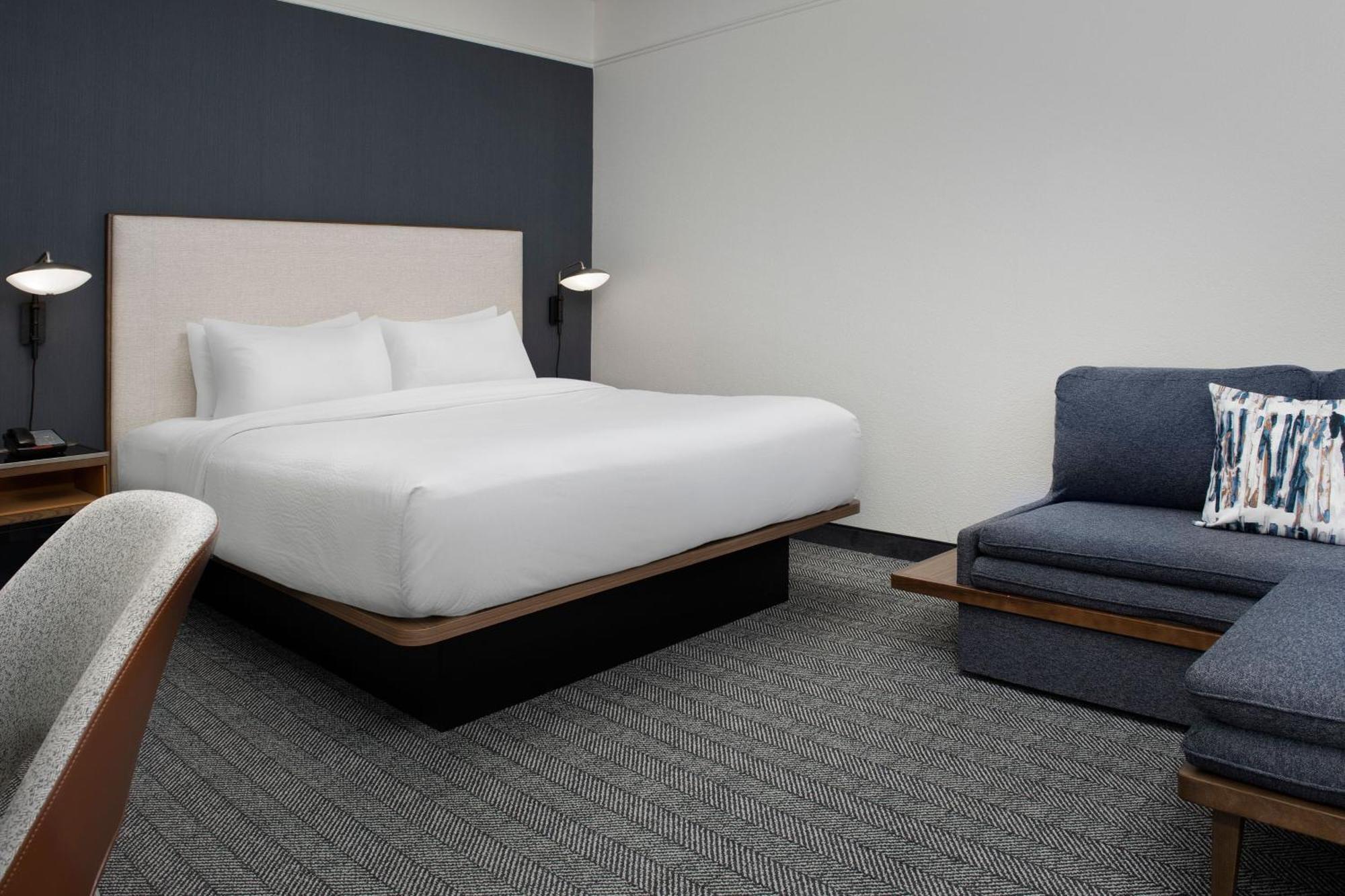 คอร์ทยาร์ด ซาวานนาห์ ดาวน์ทาวน์/ฮิสทอริก ดิสทริก Hotel ภายนอก รูปภาพ